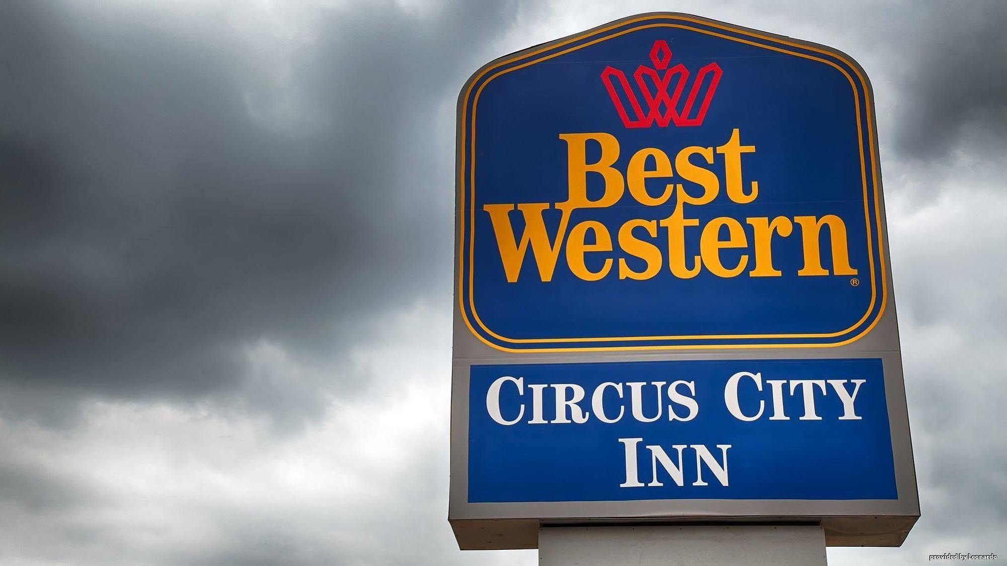 Best Western Circus City Inn Peru Esterno foto